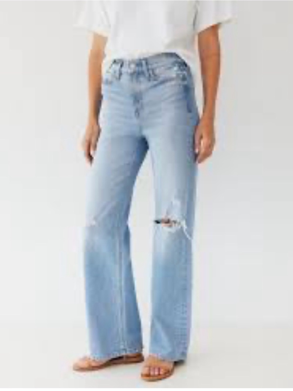 AYR 26S cotton blend mid rise distressed light blue wide leg denim jean